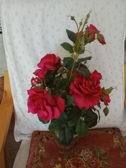 Silk flower