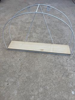 Hanging shelf