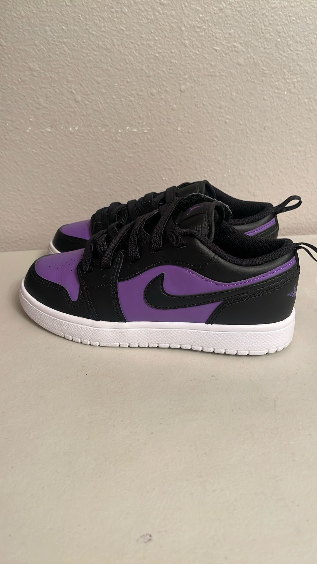 Air Jordan 1 Low ALT PS 'Purple Venom' Size 2