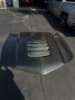 5th gen Camaro carbon fiber hood