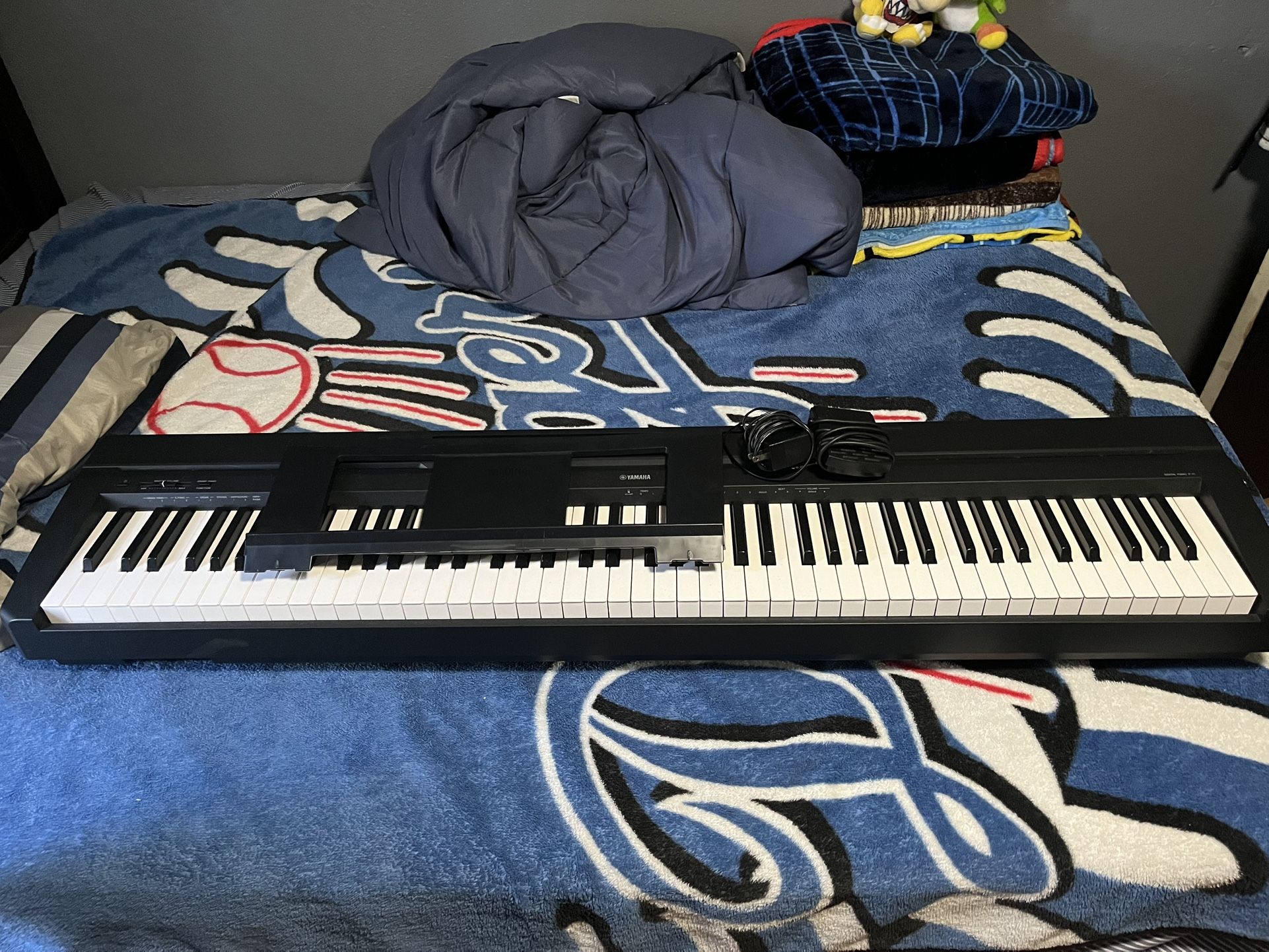 Yamaha Digital Piano P-71
