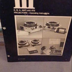 Kodak Extagraphic III plus Sharp Cassette Recorder Good Condition just need light bulb 
$30