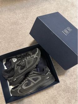 Dior B30 ‘Black’