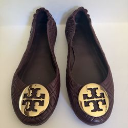 Tory Burch Quilted Ballet Flats Burgundy Leather Gold Logo Size 10