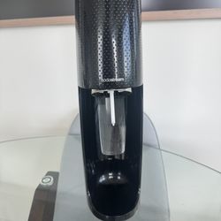 Soda Stream Sparkling Water Maker
