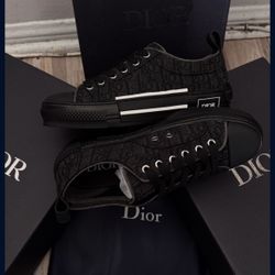DIOR SHOES
