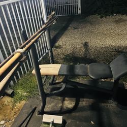 Bench Press With 3 Bars (2 Olympic And 1 Standard)