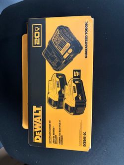 DeWalt Battery and Charger Kit