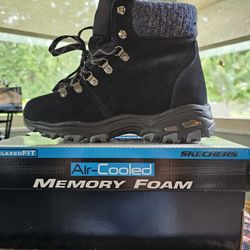 Women's D'Lites Sketchers Waterproof Boots