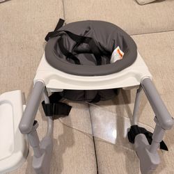 Chicco FastLock 360 Hook-On High Chair – Charcoal/Grey