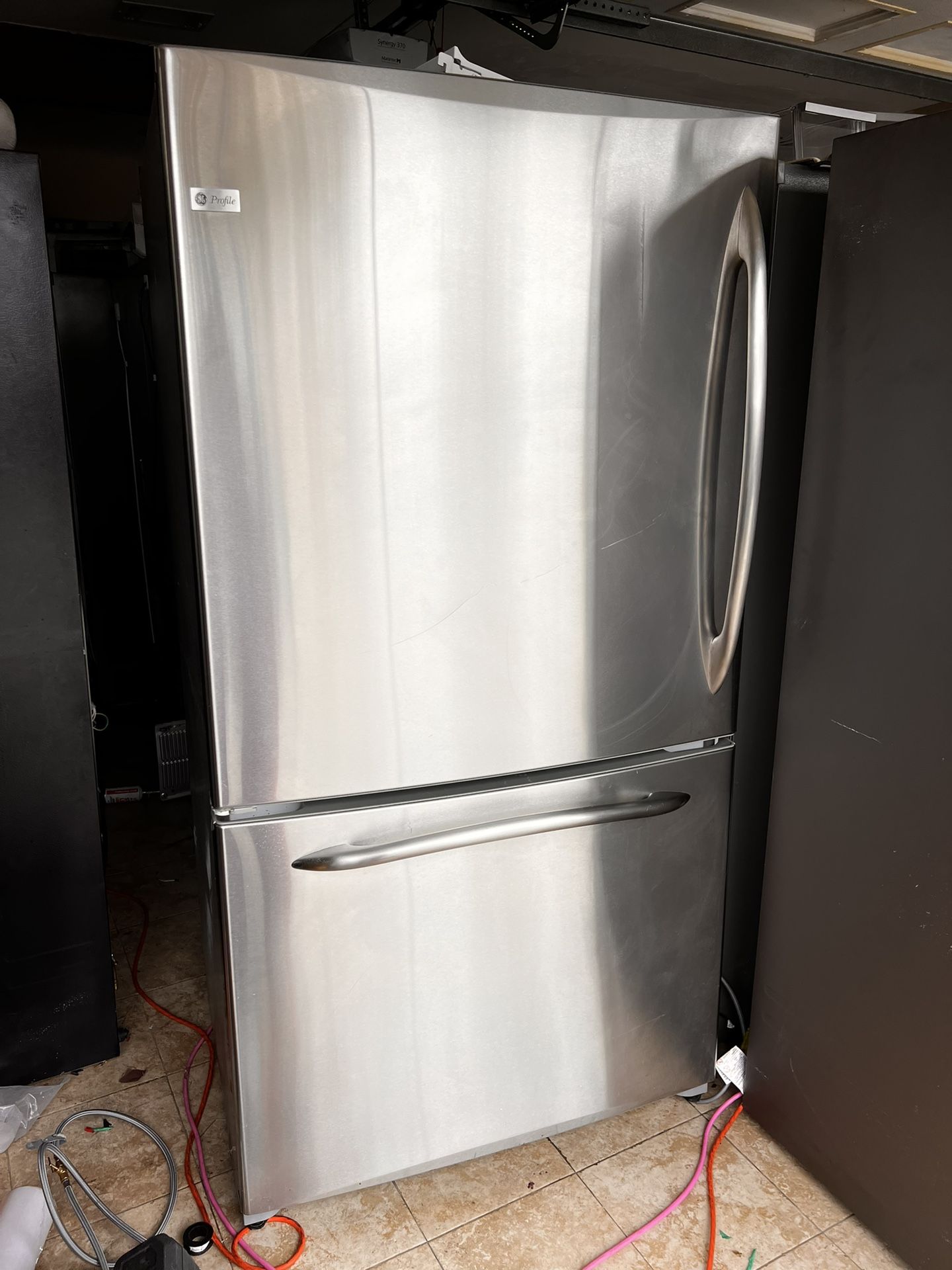 GE Top Freezer Counter Depth Stainless Steel for Sale in Los Angeles