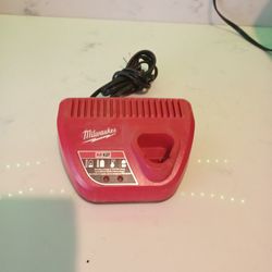 Milwaukee M12 Battery Charger Lithium-Ion 