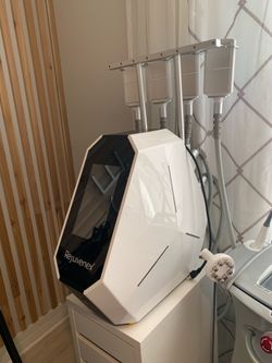 Cryotherapy machine