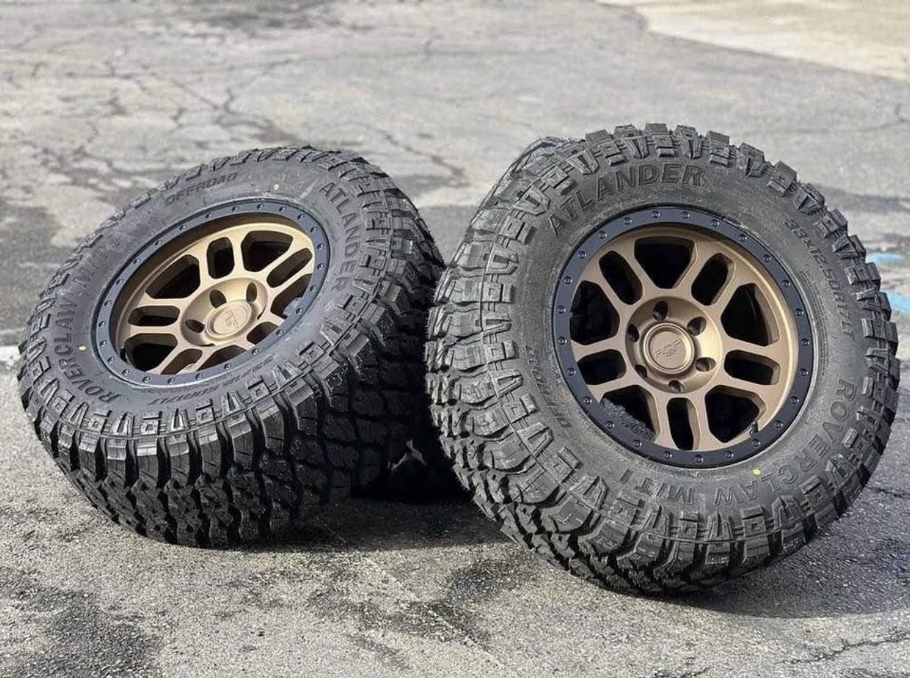 17 inch Ford F-150 wheels M/T 33 tires expedition Raptor rims f150 for ...