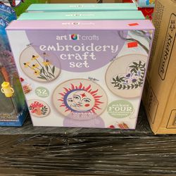 Art 101 Crafts Embroidery Craft Set 