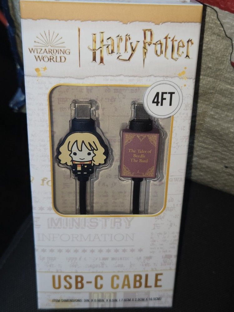 Harry Potter Hermione Granger & Beedle Bard Book Image USB-C Cable 4FT