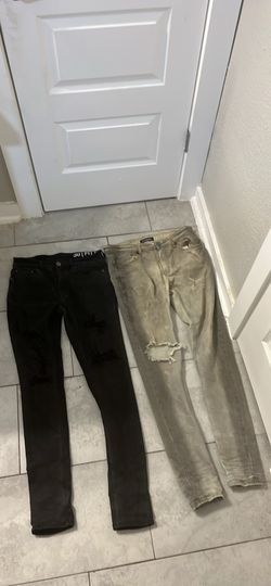 Men Serenede Jeans Size 30 ( Comes With Tags )