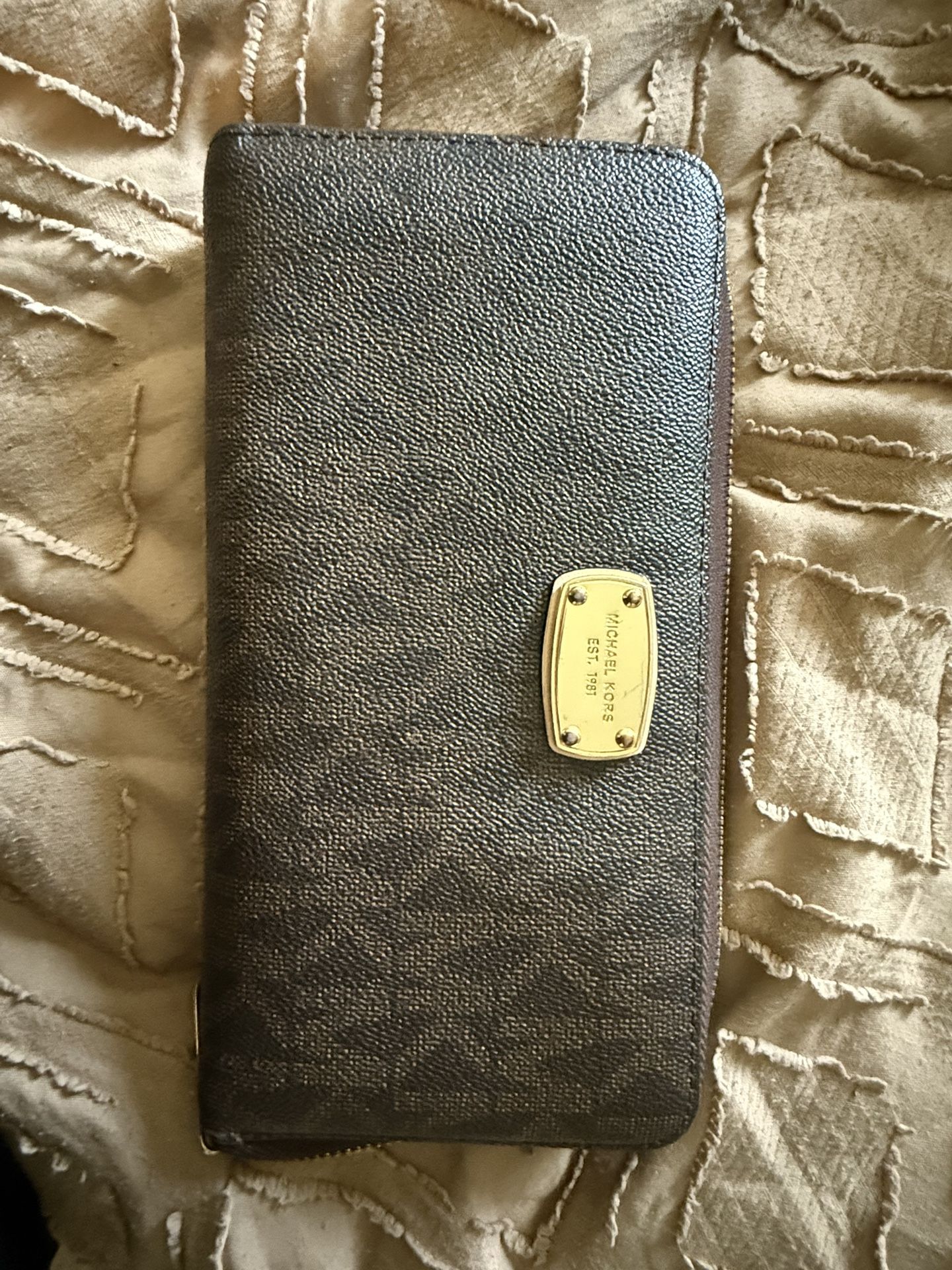 Mk Wallet