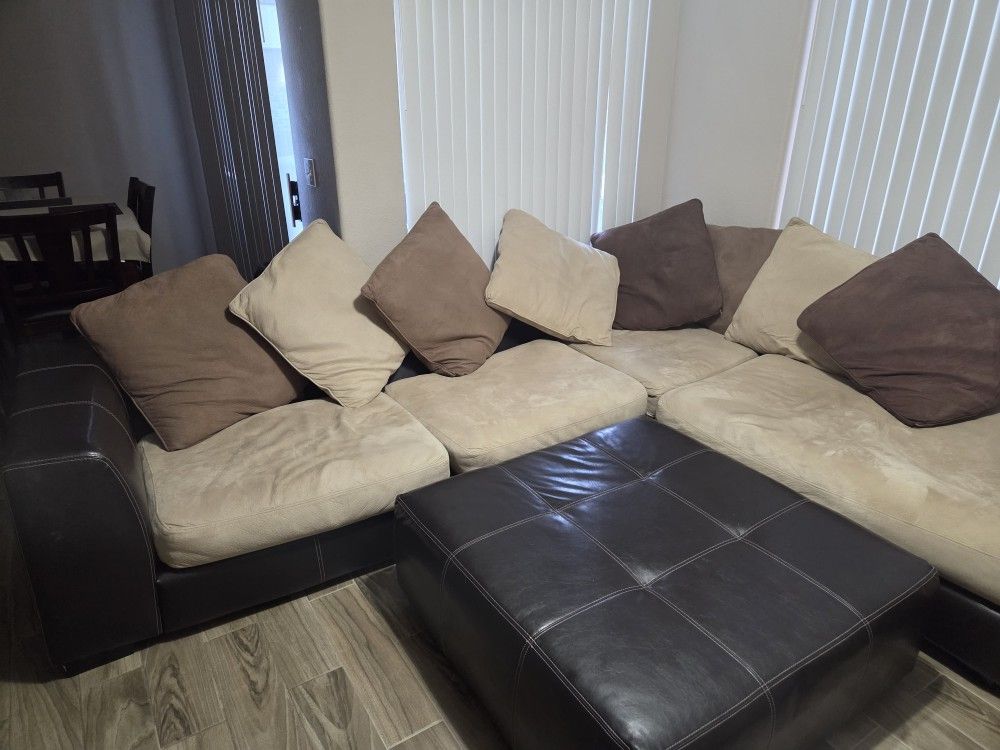 L Shaped Sectional Low Profile With Ottoman 