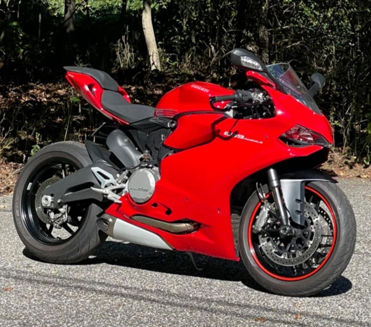 Ducati Panigale 899