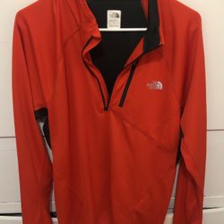The North Face Men’s Size Large Pullover 