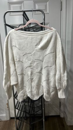 Woman sweater