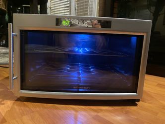 Emerson wine refrigerator