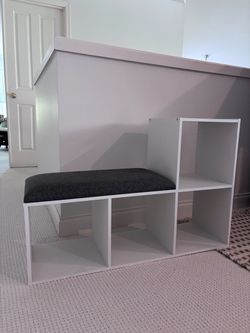 White Cube Storage Bench with Cushion