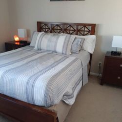 Queen Sized Bedroom Set With Mattress