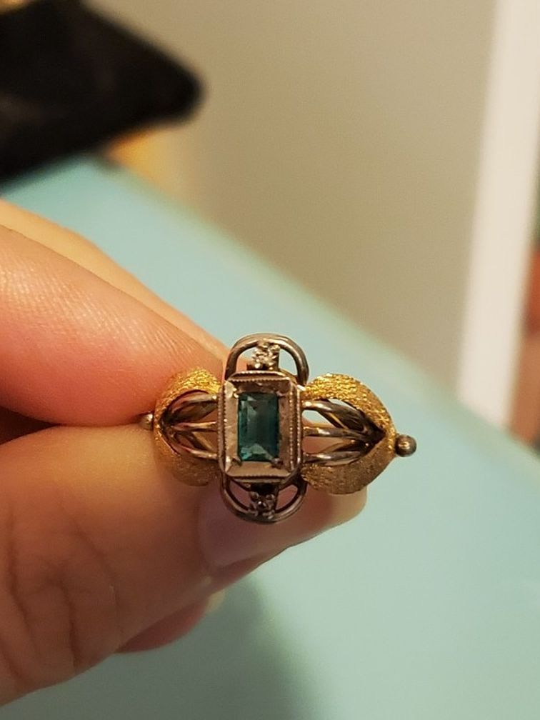 18k Gold Ring