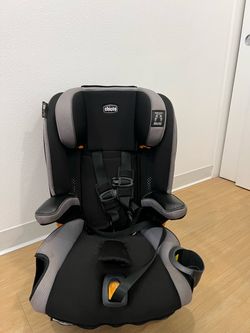 Chicco DuoGuard Convertible Car Seat