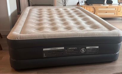 Queen  Air mattress