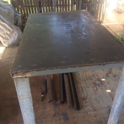 Heavyduty Welding Table 5 Feet 2 Inches Long 37 1/2 Wide 41 And Half Tall 550 Firm