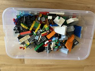 Assorted Legos