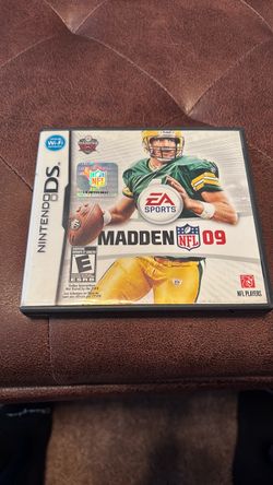 Nintendo DS NFL 09 game