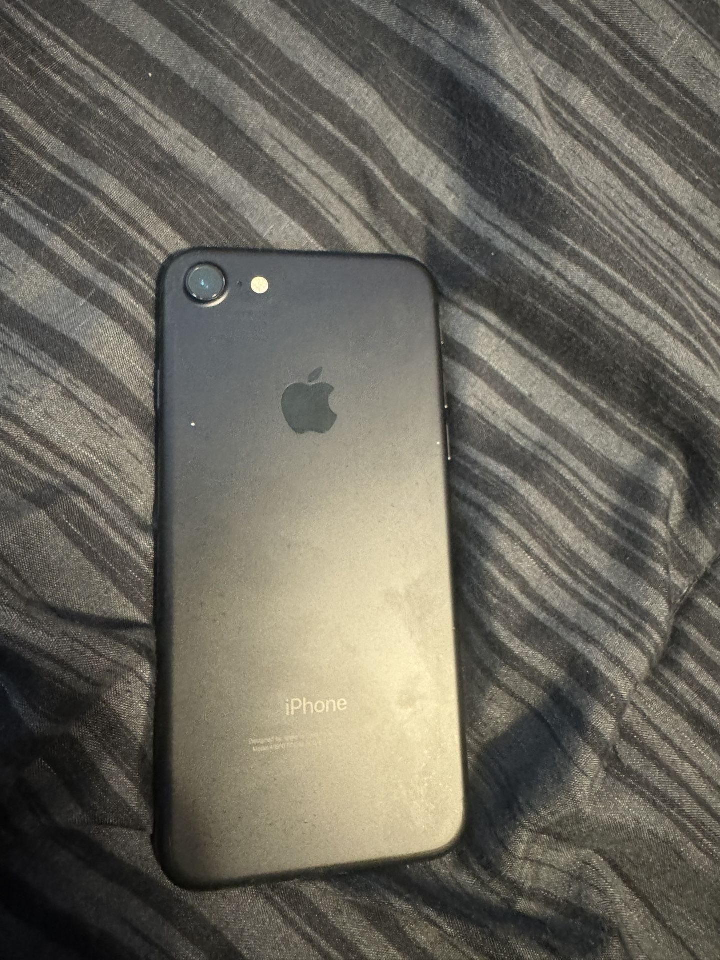 iPhone 7 Good Condition 
