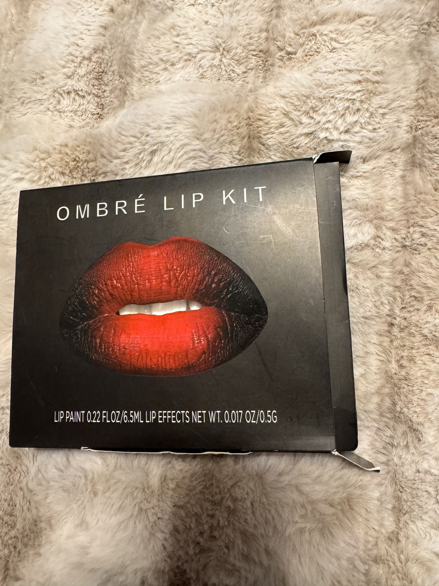 Red And Black Ombré Lip Kit 