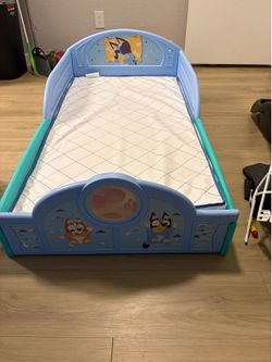 Blue Toddler bed