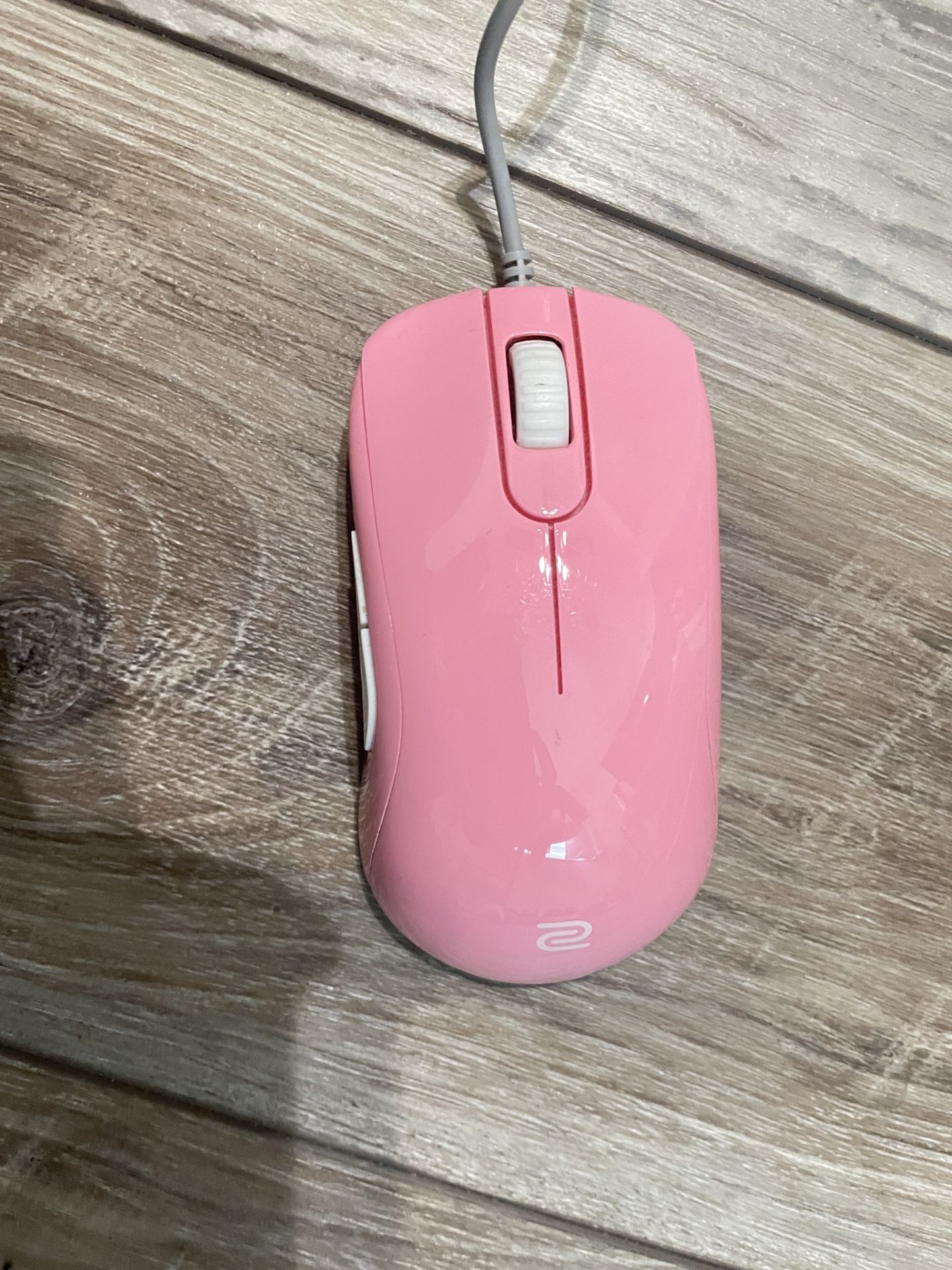 ZOWIE ゲーミングマウス  S1 DIVINA Pink ほぼ新品 S1 DIVINA PINK - Gaming Mouse for eSports | ZOWIE US