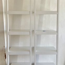 Leaning Bookshelves 