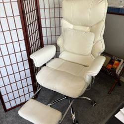 White Leather Office Chair 