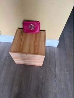 Tory Burch small wrist bag
