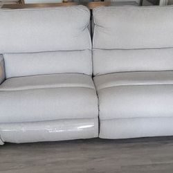 Challenger Reclining Loveseat