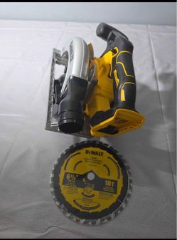 DeWalt 6 1/2"  Brushless Cordless Circular Saw
