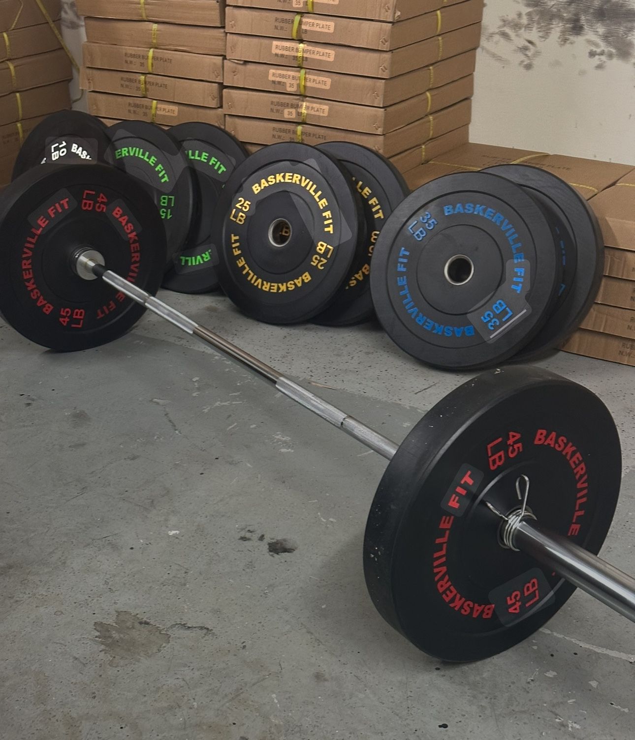 Bumper Plate Barbell set 260 lbs 45 lb Olympic Bar Brand New Still In The  Box!
