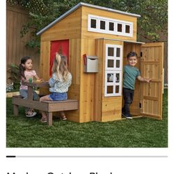 Kids Kraft Modern Outdoor Playhouse New In box