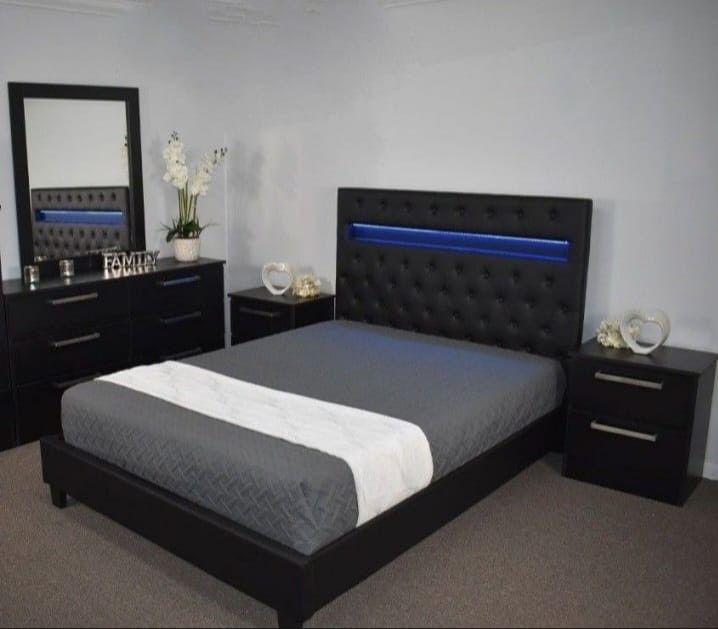 Bedroom Set ( Juego De Cuarto)💮Sold separately too💮Fast delivery