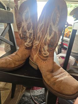 Ariats Cowboy Boots