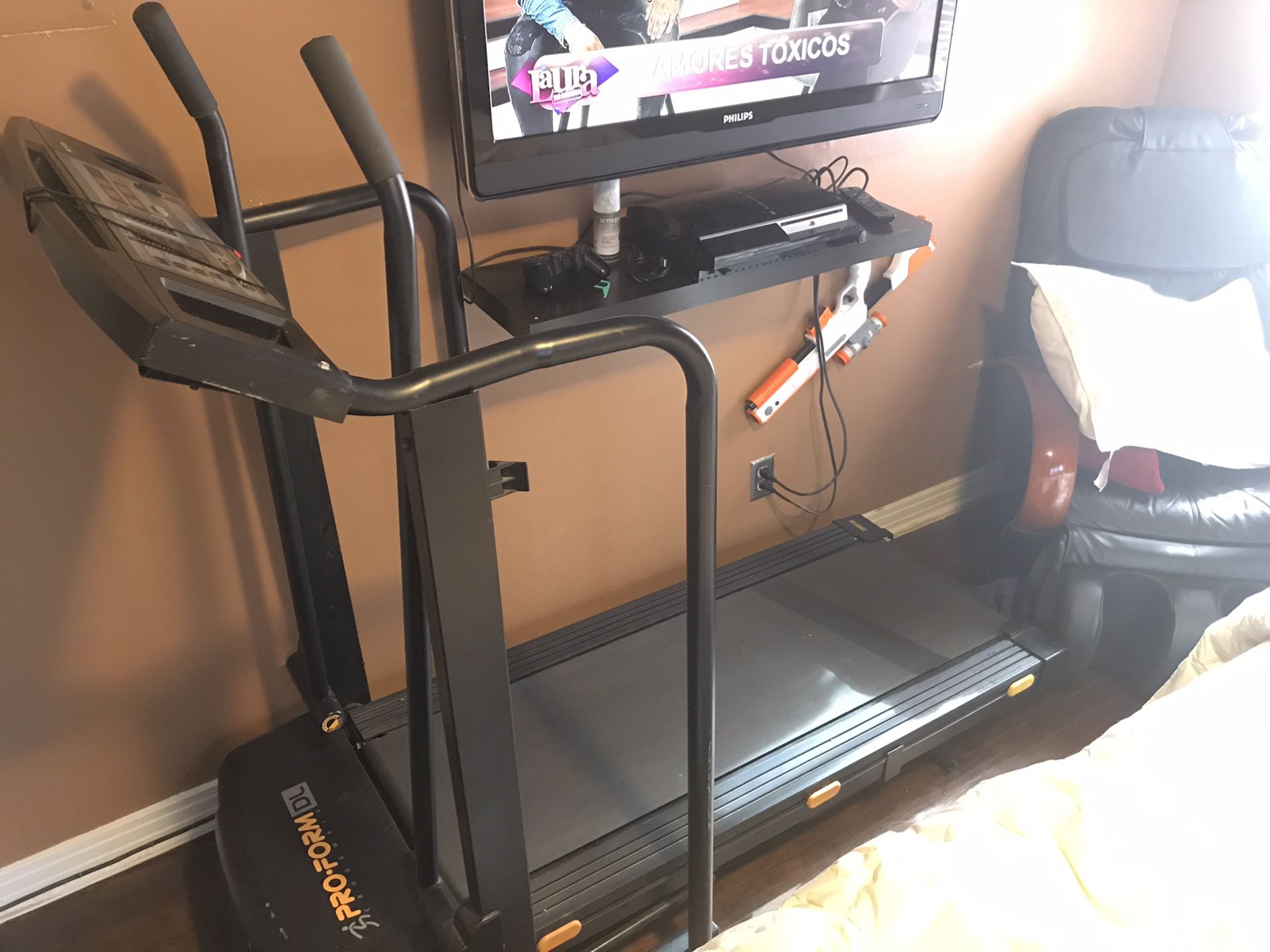 Pro-form cross country elliptical