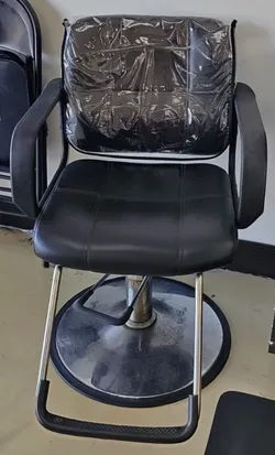 Professional Black Hydraulic Salon Styling Chair